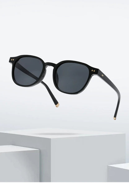 SHAUNA Retro Square Polarized Sunglasses — Fashion Rivet-Decorated Shades for Women & Men, UV400 Driving Sun Glasses