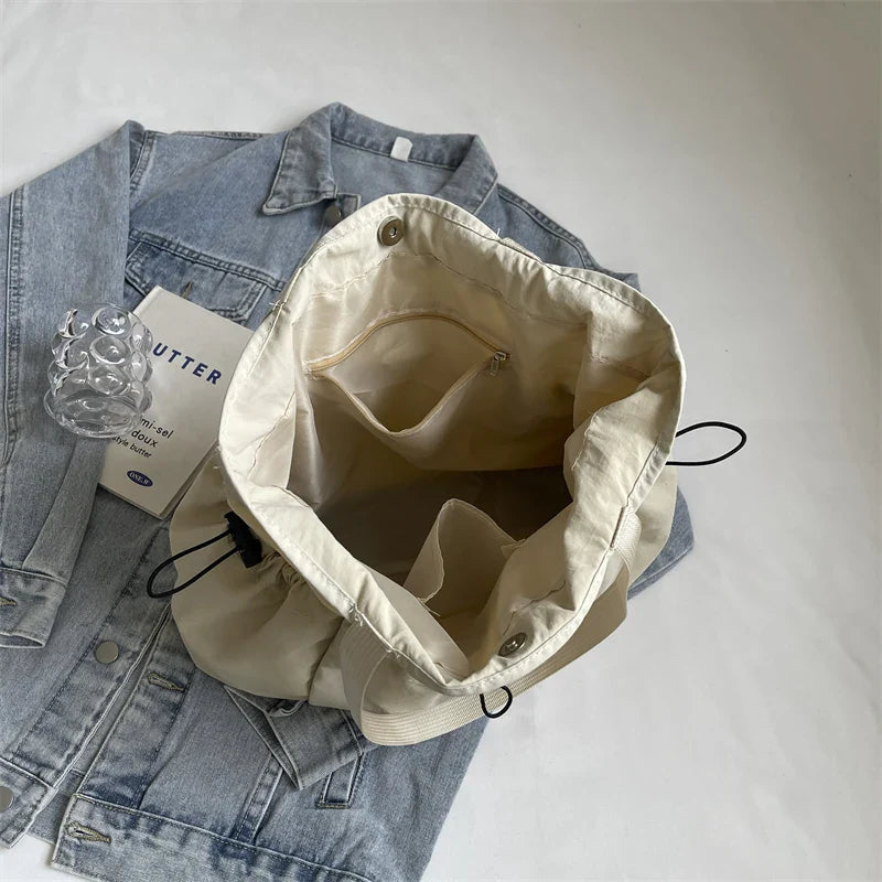 Large Capacity Tote Bag – Fashion Canvas Shoulder Bag for Work, Commuting, and Everyday Use