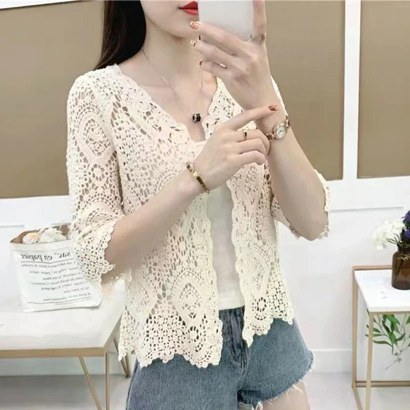Women’s Knitted Lace Shrug – Boho Hollow Crochet Floral 3/4 Sleeves, Open Front Cropped Cardigan, Elegant Mesh Sweater Cover-Up