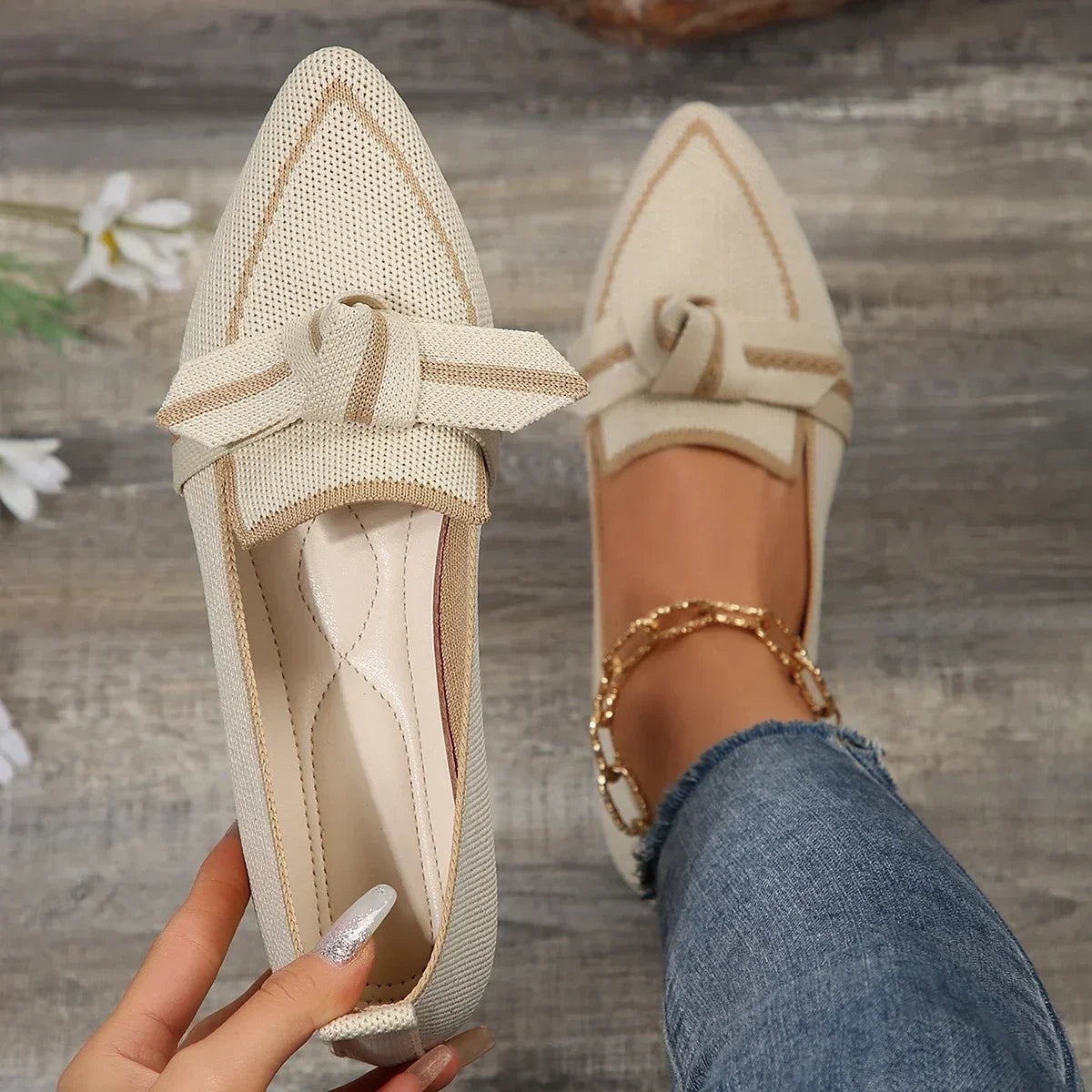 Women’s Knitted Flats 2024 – Breathable Slip-On Casual Loafers, Pointed Toe Comfortable Walking Sneakers, Solid Color Shoes