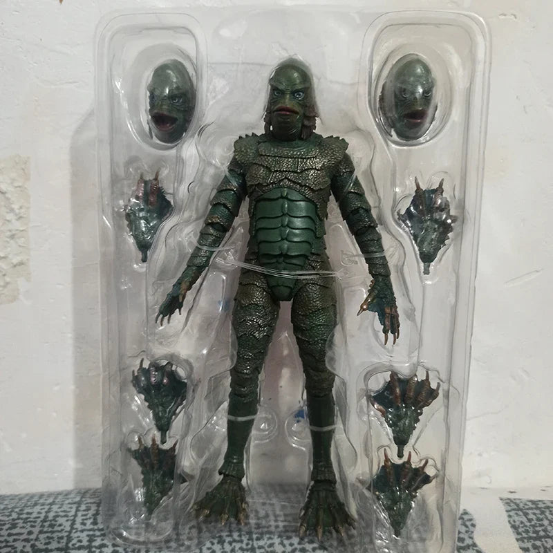 NECA Creature from the Black Lagoon Action Figure – Movable Horror Film Collectible Toy, Perfect Birthday Gift