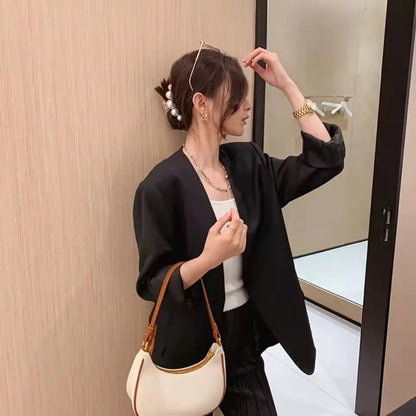 Small Armpit Bag for Women – 2024 New Fashion, French Niche High-End Shoulder Bag, Trendy & All-Match Style