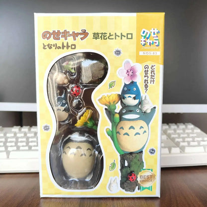 Hayao Miyazaki Totoro Mini Figure – Cute Anime PVC Statue, Kawaii Room Ornament & Kids Christmas Gift
