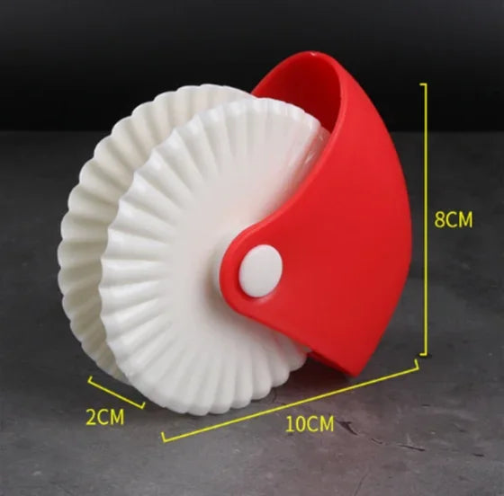 Pizza & Pastry Lattice Cutter – Plastic Wheel Roller for Pie Crust Baking