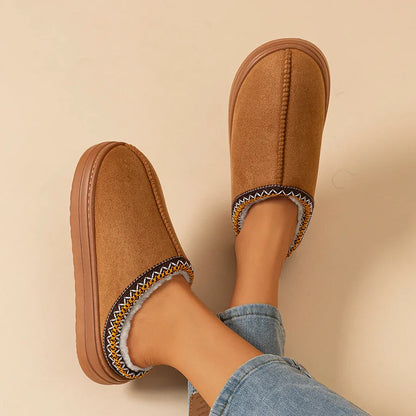 Winter Women's Slippers – Fashionable Fuzzy Fur, Anti-Slip Soft Sole, Warm Indoor & Outdoor Plush Houseshoes for Men & Women