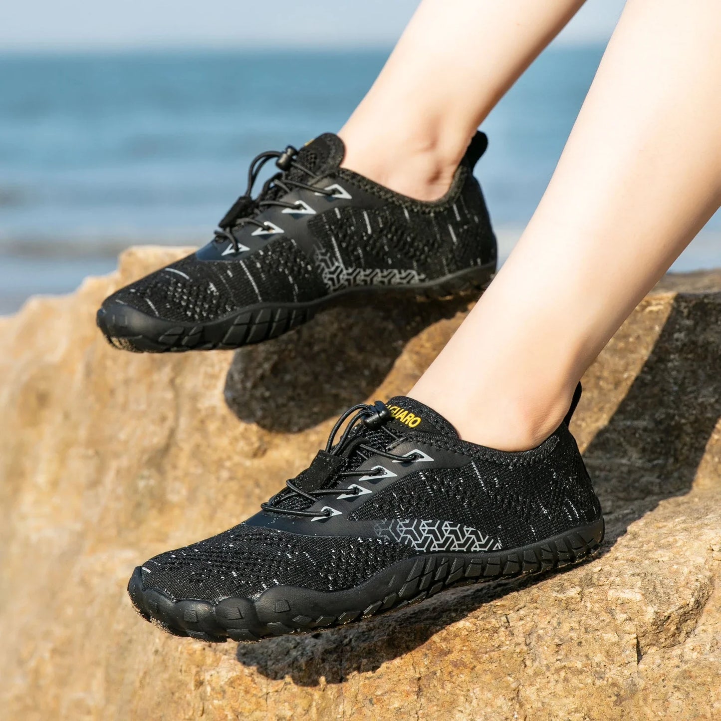 Wide Barefoot Shoes for Men & Women – Outdoor Running Zero Drop Minimalist Casual Sneakers