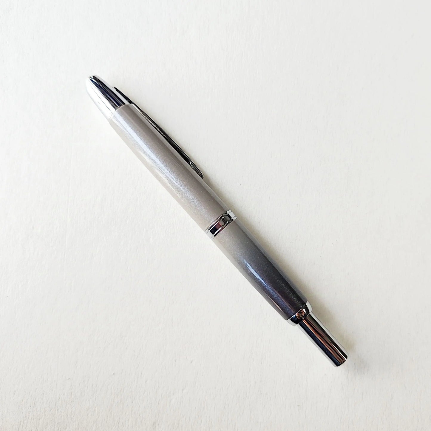 Limited Edition Jinhao 10 Retractable Fountain Pen — EF/F Nib with Ink Converter, Gradient Coffee