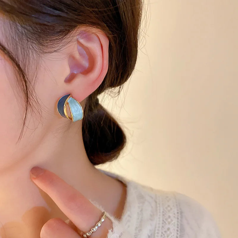 Korean Double Arc Enamel Stud Earrings – Blue Geometric Jewelry for Women