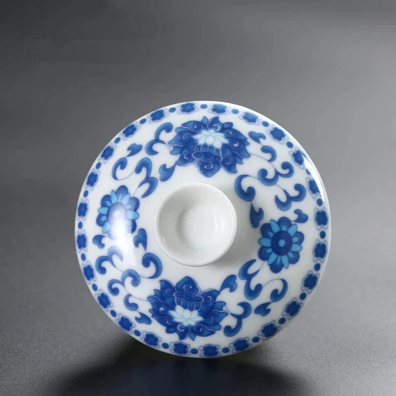 Ceramic Sancai Tea Bowl with Lid – Blue & White Porcelain Cover for Kungfu Tea Set Household Accessories