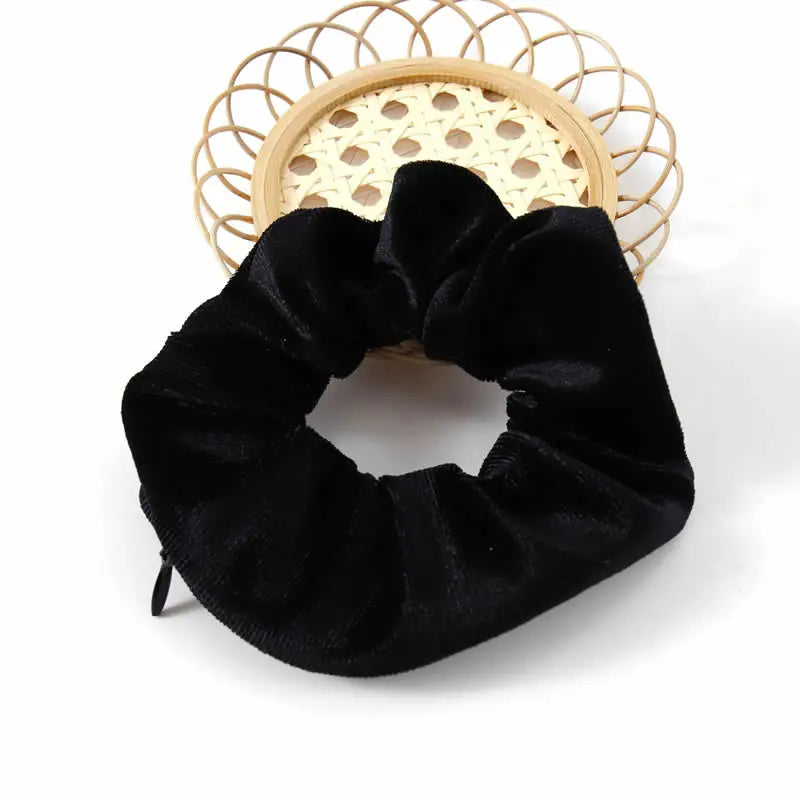 Portable Hidden Safe Hair Tie Storage Case – Secret Scrunchie with Zipper for Cash, Key & Jewelry (Travel/Outdoor)