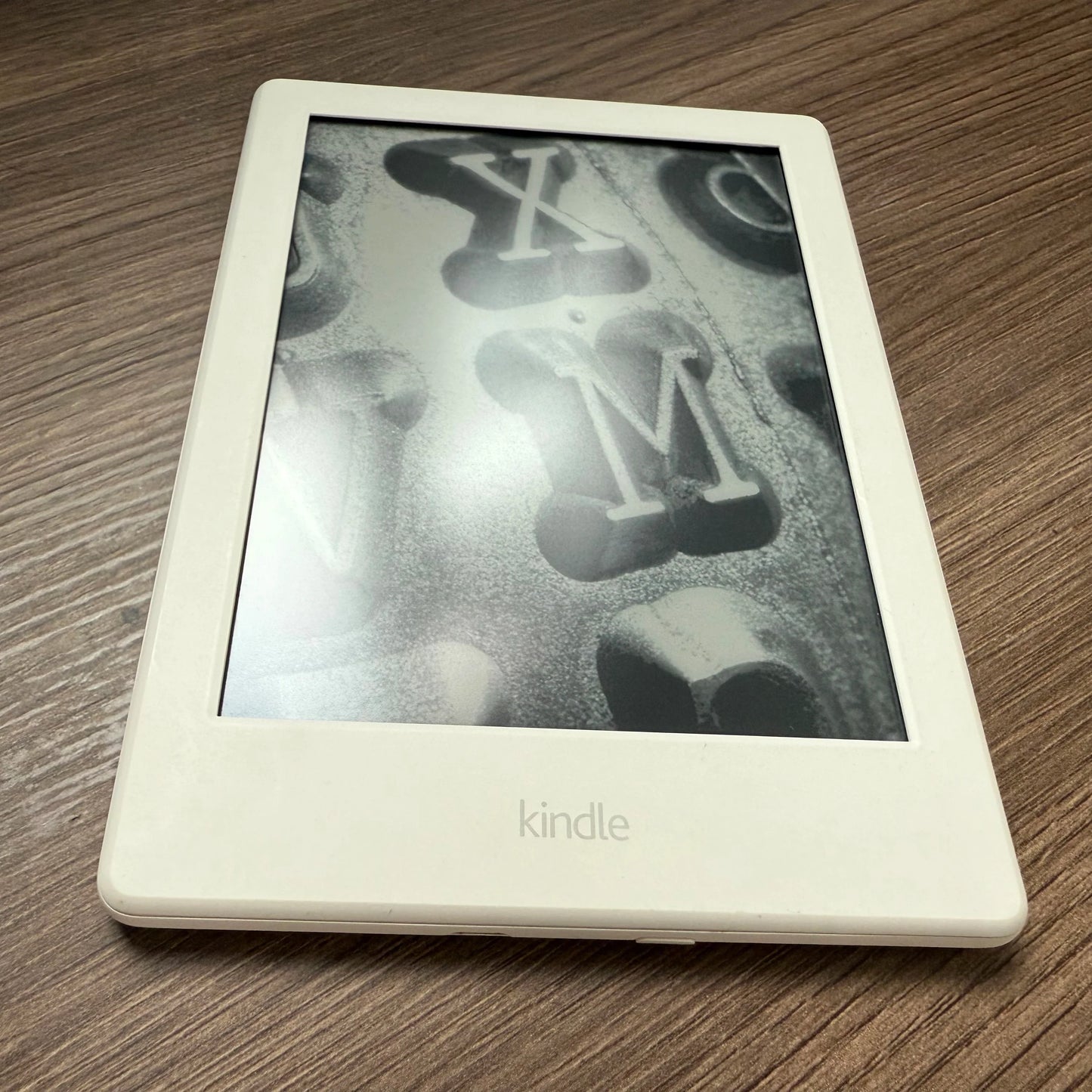 Original Kindle 8th Gen Used eBook Reader, 6-Inch E-Ink Touchscreen WiFi Ereader, Better Than Kobo Sy69j for Kindle