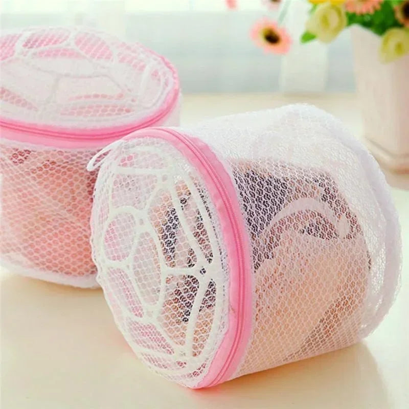 Lingerie & Underwear Mesh Laundry Bag — Zippered Clothing Wash Organizer