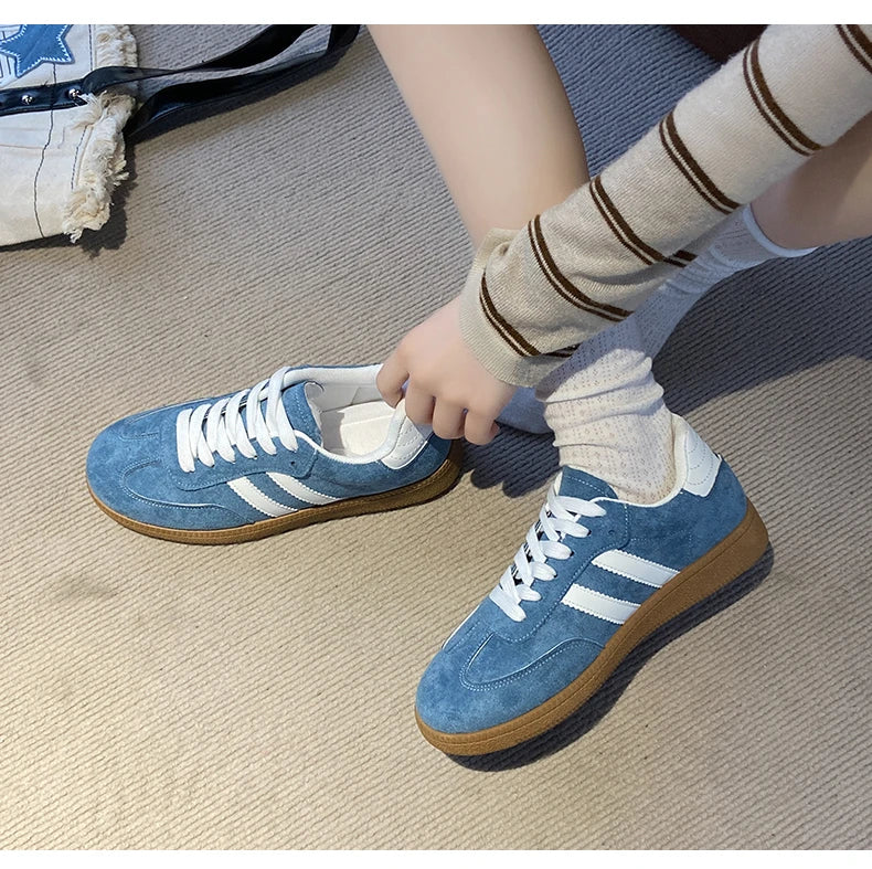 Women’s Casual Lace-Up Shoes | Lightweight Anti-Slip Flat Sneakers for Outdoor Walking