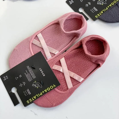 2 Pairs Women's Yoga Socks – Breathable Cotton, Sweat-Absorbent, Anti-Slip Silicone Grip for Pilates & Fitness