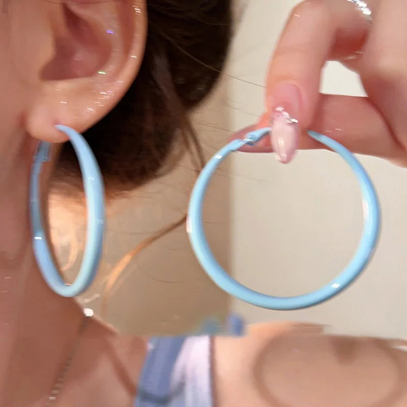 Women’s Dopamine Candy Hoop Earrings – Large Round Hollow Solid Color Ear Buckles, Versatile Fashion Jewelry