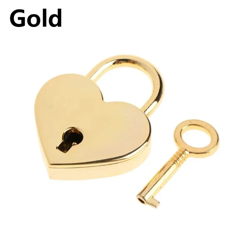 30x39mm Antique Heart-Shaped Padlock – Vintage Pink Romantic Key Lock for Diaries, Weddings, and Jewelry