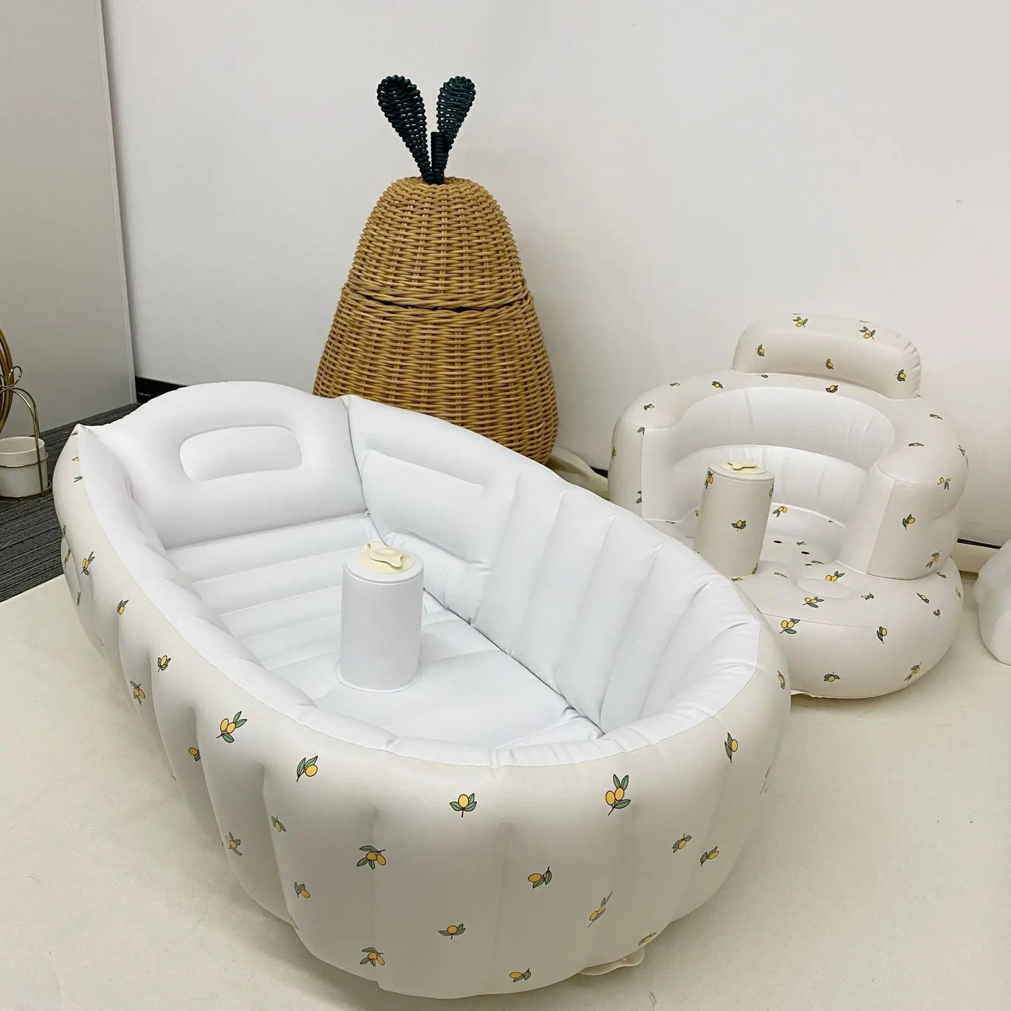Animal Baby Inflatable Bathtub – Portable Outdoor Swimming Pool for Newborns & Kids