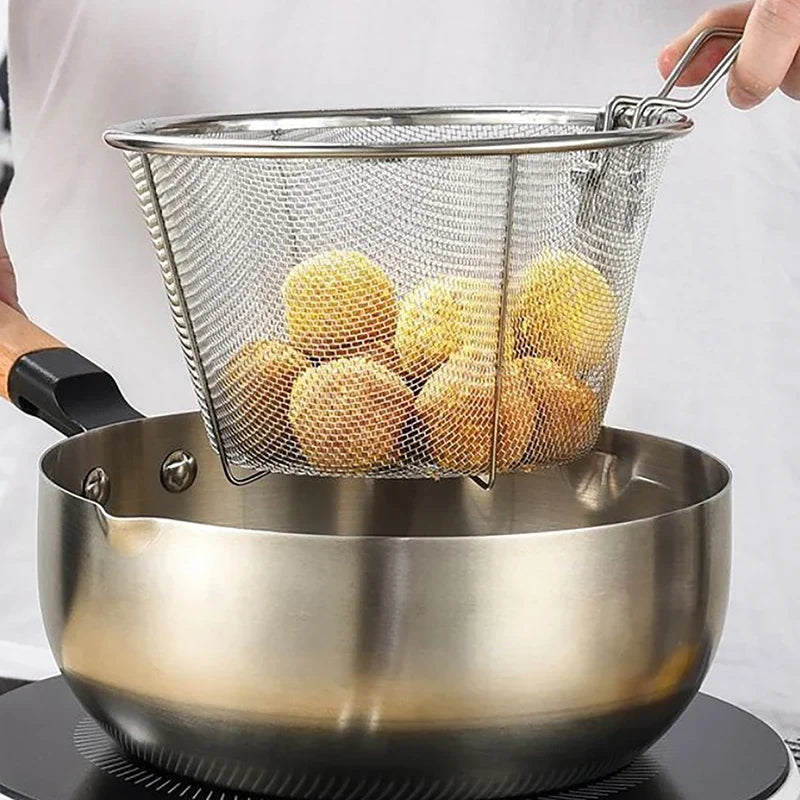 Stainless Steel Frying Strainer Basket - French Fries Deep Fry Basket with Handle, Kitchen Wire Mesh Colander Tool