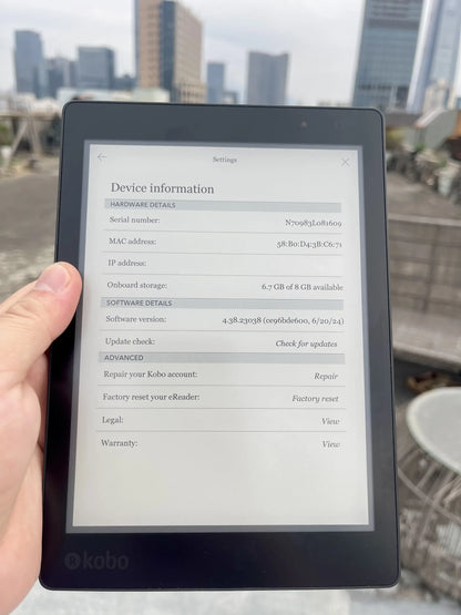 KOBO Aura One 7.8" E-Reader | 300PPI HD Carta E-Ink, IPX8 Waterproof, 8GB WIFI, Two-Color Light