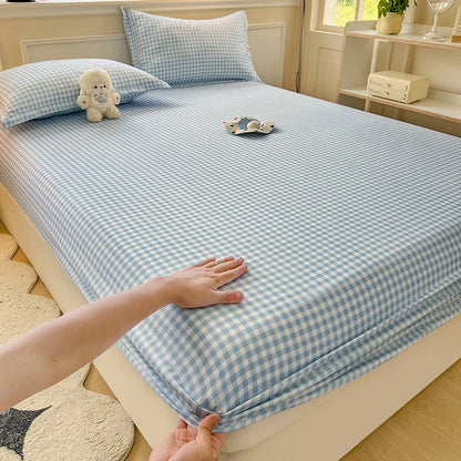 Plaid Fitted Sheet - Soft Skin-Friendly Elastic Bed Cover for Kids & Home