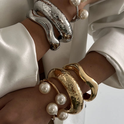 Ingemark Chunky Pearl Cuff Bracelet – Punk Heavy Metal Steampunk Bangle for Women & Men 2025