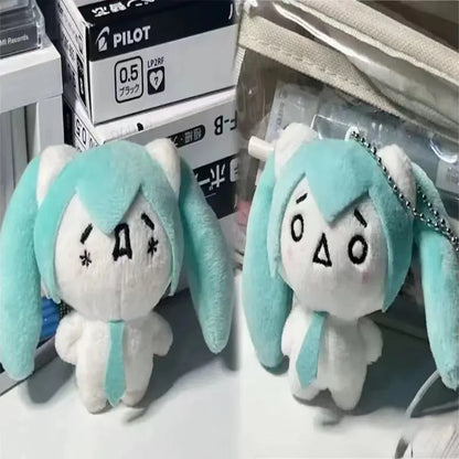 Hatsune Miku Kawaii Mini Q Version Plush Keychain – Student School Bag Doll Pendant, Cute Gift for Friends