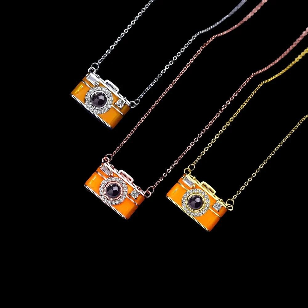 Custom Projection Photo Necklace — Camera-Shaped Personalized Photo Pendant Jewelry 2025