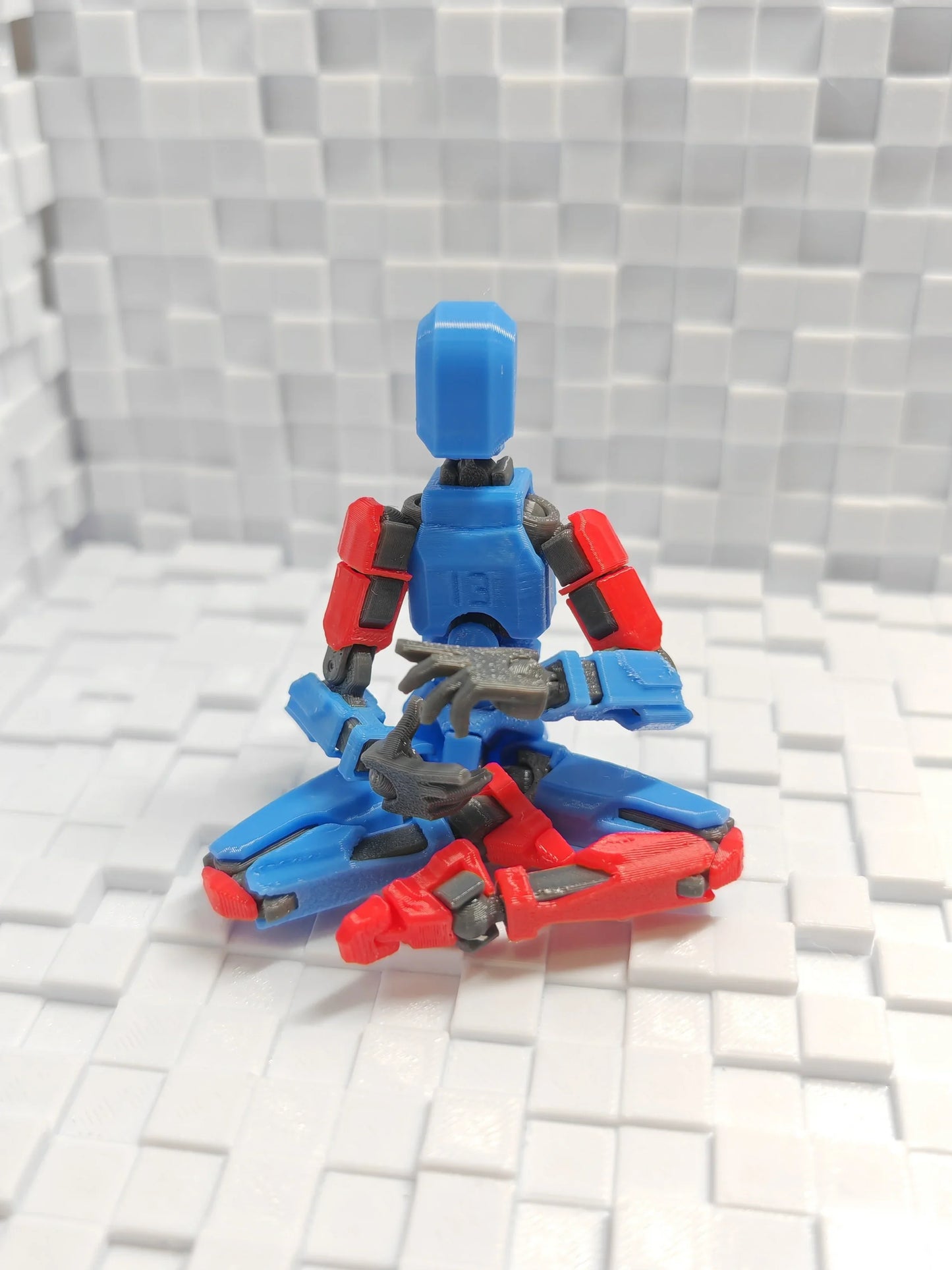 Titan 13 Action Figures – 3D Printed Multi-Jointed Movable Lucky 13 & Nova 13 Collectibles