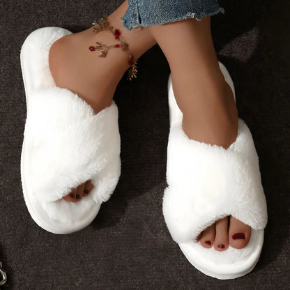 Women’s Fluffy Furry Cross Slippers – Lightweight Flat Fur Slides Non-Slip Open Toe for Autumn & Winter