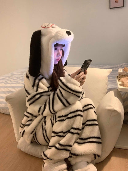 Halloween Snoopy Flannel Pajamas – Hooded Kawaii Anime Cartoon Pajamas for Kids & Adults, Cozy Autumn Homewear