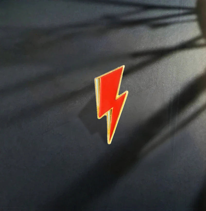 Glam Rock Enamel Pins – Bowie & Aladdin Lightning Style Badge for Men & Women, Rock Music Fan Gift