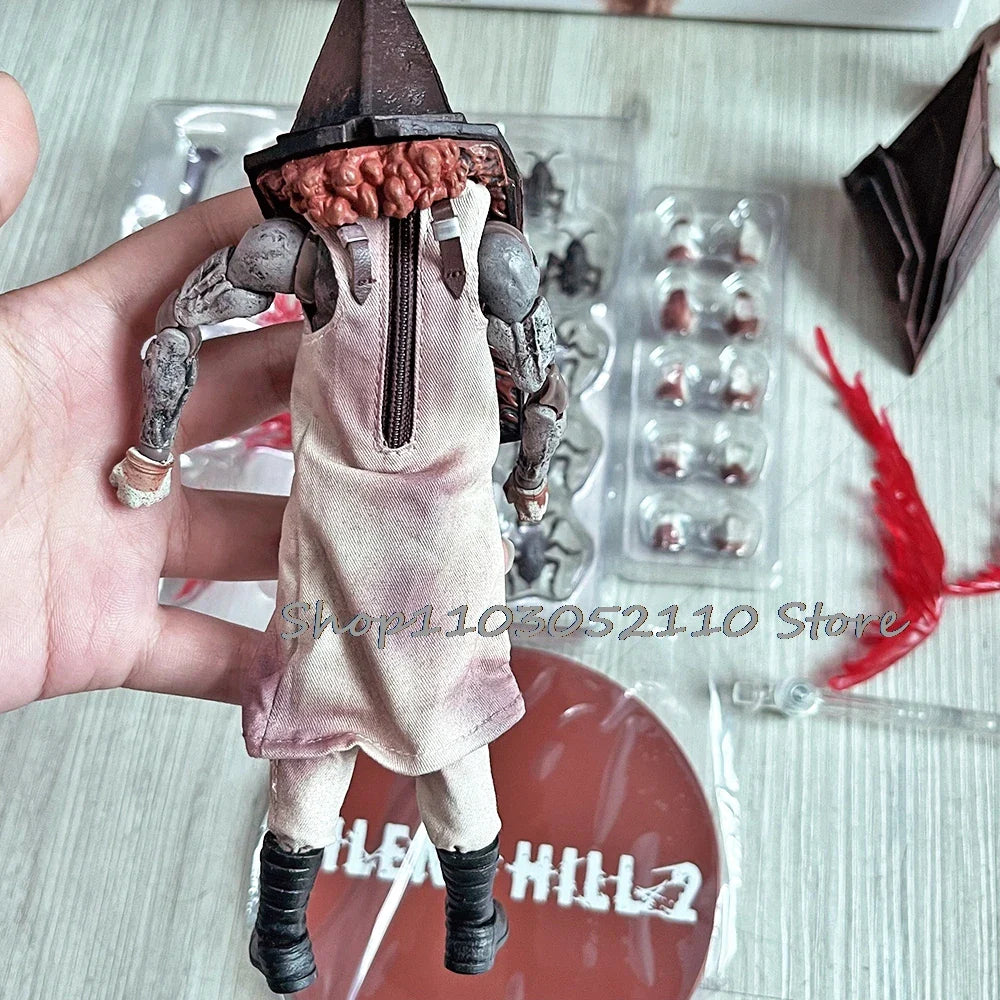 MEZCO Silent Hill 2 Red Pyramid Thing Action Figure – ONE:12 Collectible Movable Toy Gift
