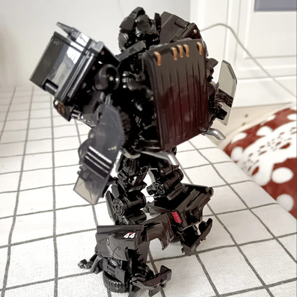 Baiwei Shockwave Transformation Toys – Sentinel Prime TW1024, Ironhide TW1026 & Bumblebee TW1025 Robot Figures TW1028/TW1030