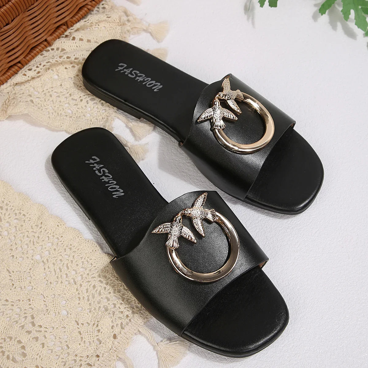 Women’s Slip-On Flat Sandals - Lightweight Breathable Anti-Slip Summer Beach Shoes