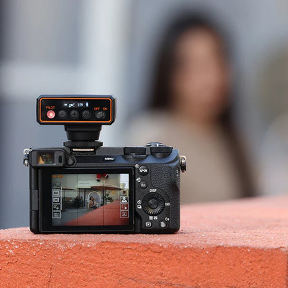 Ulanzi F12 TTL Wireless Flash Trigger – Auto & Manual Continuous Shooting for Canon, Nikon, Fuji, Sony Cameras