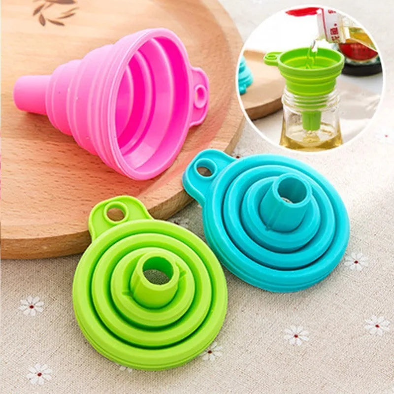 Folding Silicone Engine Funnel - Automotive & Home Use Liquid Funnel for Detergent & Tools