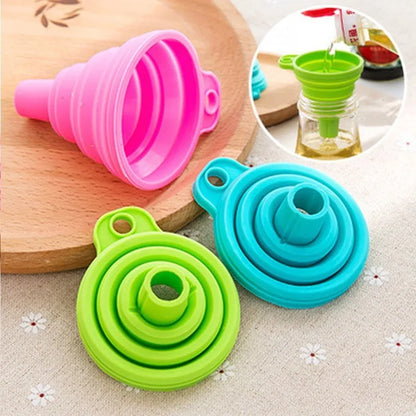 Folding Silicone Engine Funnel - Automotive & Home Use Liquid Funnel for Detergent & Tools