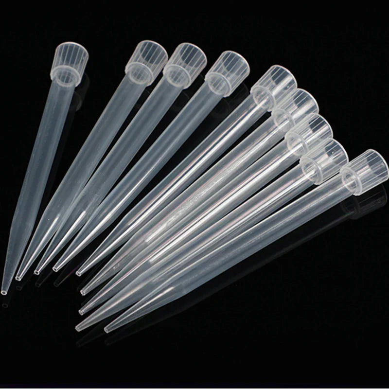 Laboratory Micropipette Tips — Disposable Plastic Pipette Tips 10µL, 200µL, 1000µL, 5mL, 10mL for Scientific Experiments