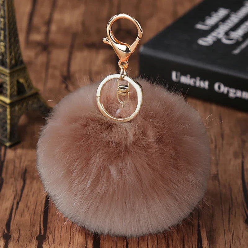 Fashion Cute Fluffy Rabbit Fur Ball Keychain – Pompom Leaf Cherry Pendant for Handbag & Car Keys