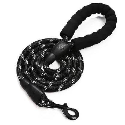 Strong Reflective Dog Leash – Durable Pet Leash for Small, Medium & Large Dogs, Suitable for Pulling & Walking Golden Retrievers