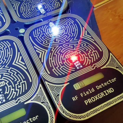Tiny Frequency Detection Card, Proxgrind RFID Field Detector Keychain, Mobile Phone Pendant for IC/ID Access Control Readhead Testing