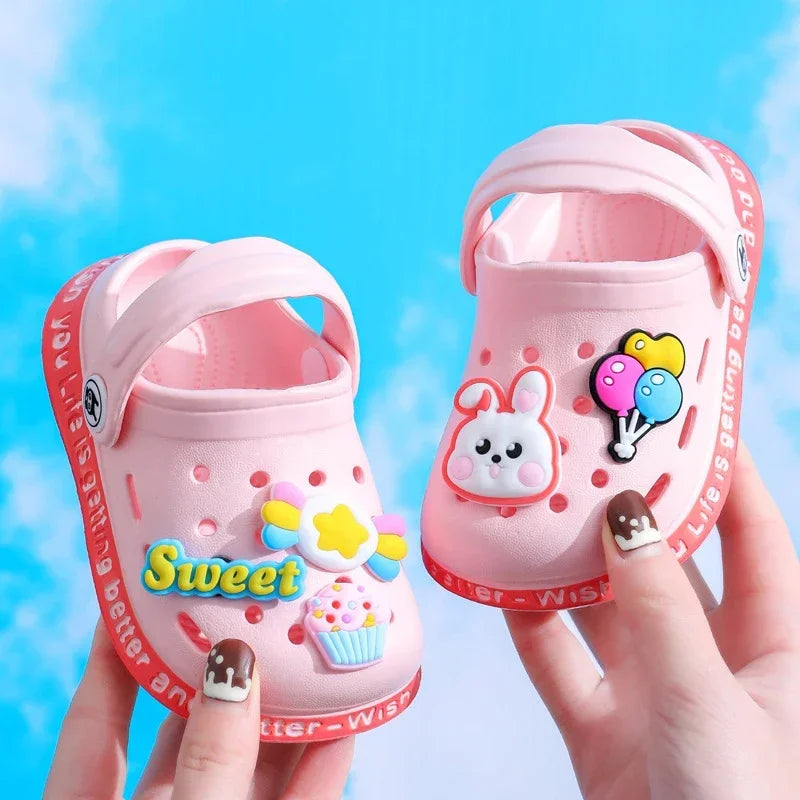 Summer Kids Garden Clogs – Lightweight Breathable Cartoon Slip-On Sandals for Boys & Girls, Baby Beach Slippers