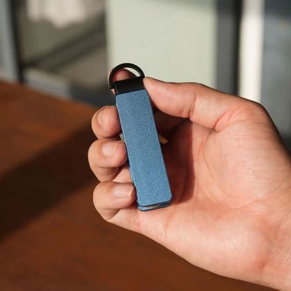 Minimalist Aluminum Key Organizer for Men & Women – Compact Alloy Key Holder & Keychain Gift