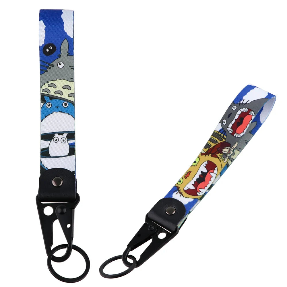 Anime Eagle Beak Keychain – Cool Short Lanyard for Phone, Badge Holder & USB Pendant