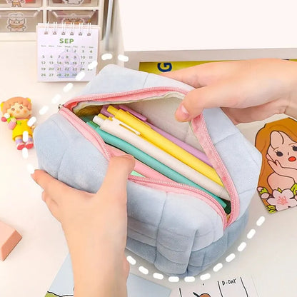 Solid Fur Cosmetic Storage Bag – Large Women’s Zipper Makeup Organizer Handbag, Stationery & Travel Toiletry Case