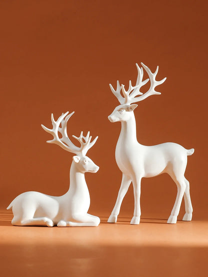 2-Piece Reindeer Christmas Table Decor – Small Rustic Indoor Xmas Holiday Statues for Home