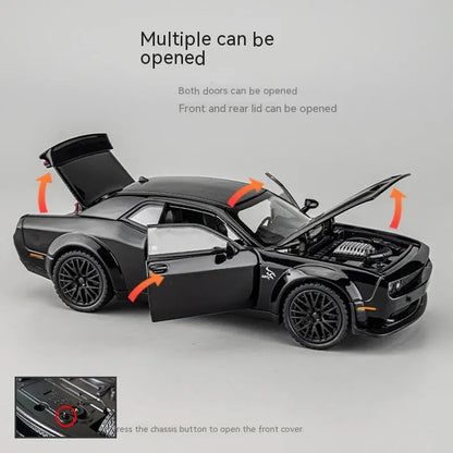 Dodge Challenger Hellcat 1:32 Scale Die-Cast Toy Car – Pull Back Model with Sound and Light Features