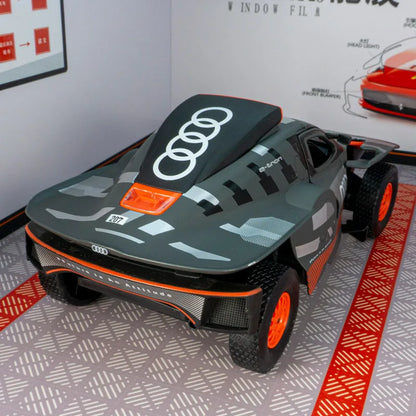 Audi RS Q E-Tron Model Car - 1:24 Alloy Racing Car Collectible with Opening Doors & Gift for Boys