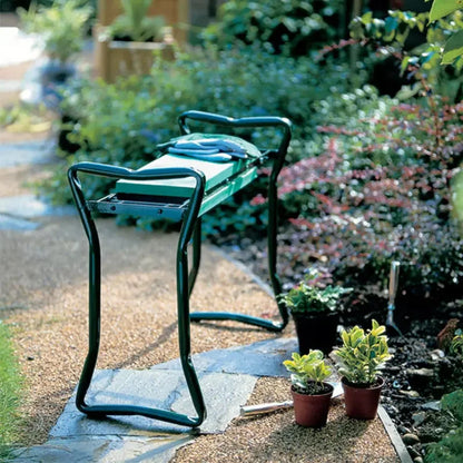 Foldable Garden Kneeler & Seat – Heavy-Duty Gardener Stool with Thick Soft Kneeling Pad for Gardening