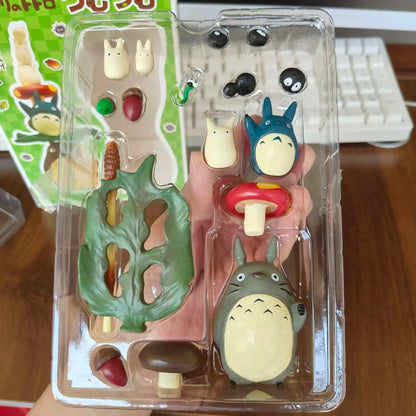 Hayao Miyazaki Totoro Mini Figure – Cute Anime PVC Statue, Kawaii Room Ornament & Kids Christmas Gift